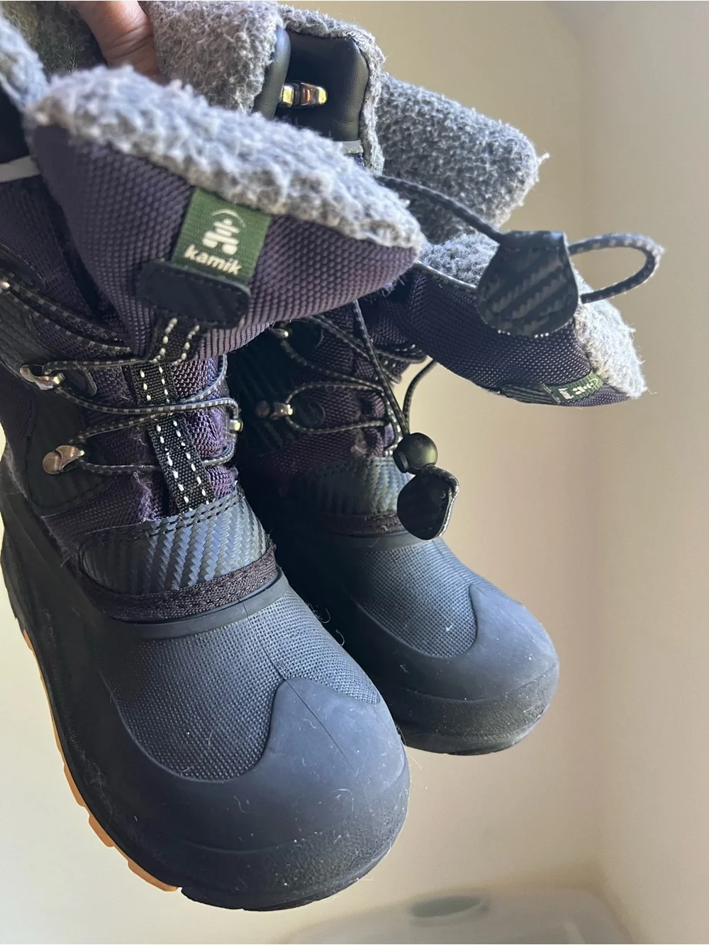 Kamik Kids Snow Boots in Black and Navy/Purple with Gray Fleece Collar